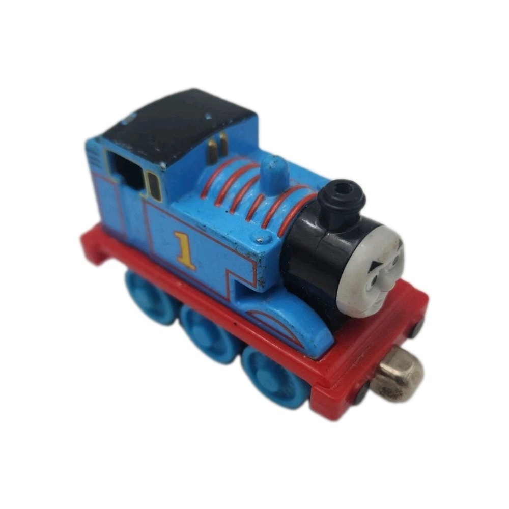 2009 Gullane Thomas the Train Take-n-Play Die Cast Magnetic Train Toy